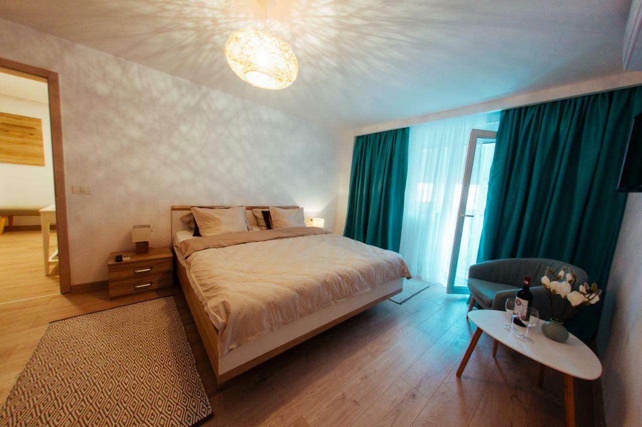 Urban Living Apartment Тімішоара Екстер'єр фото