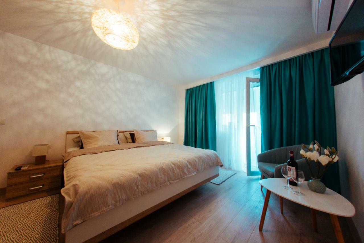 Urban Living Apartment Тімішоара Екстер'єр фото